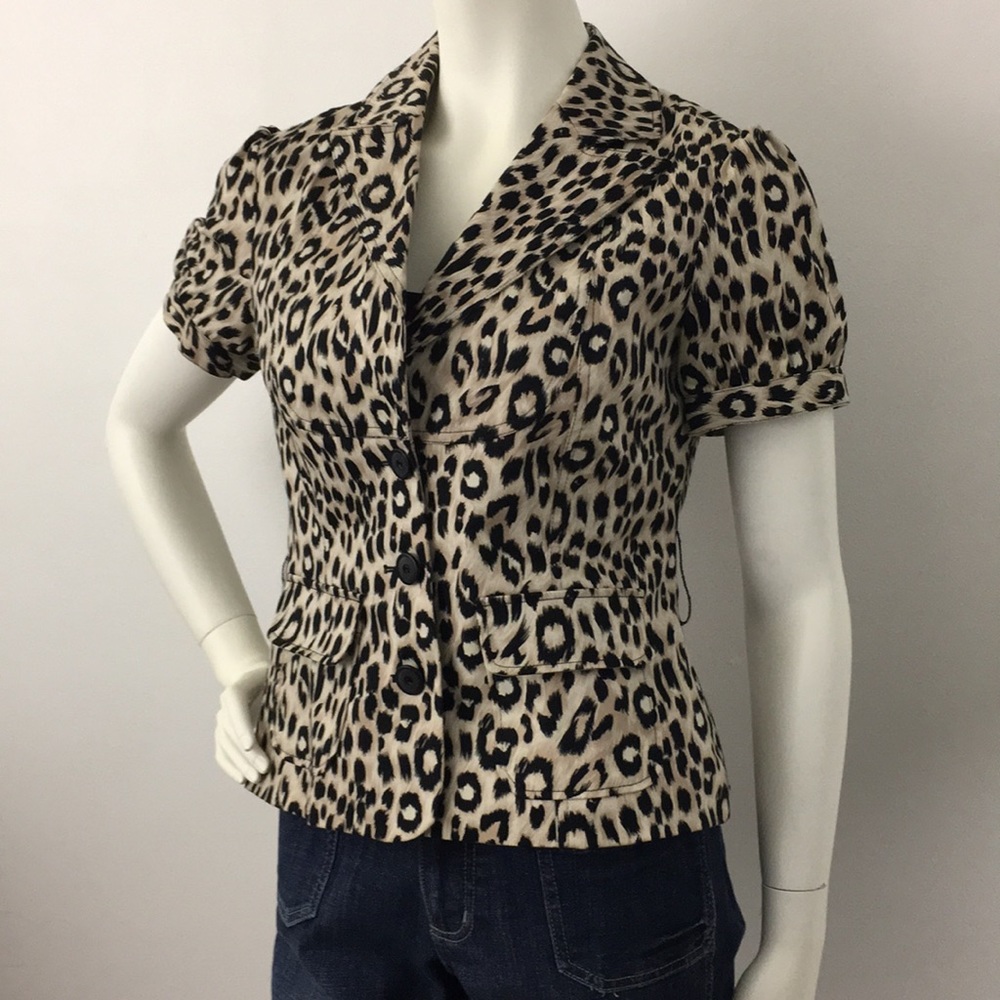 Sharagano Animal Print Short Sleeve Blazer Stretch